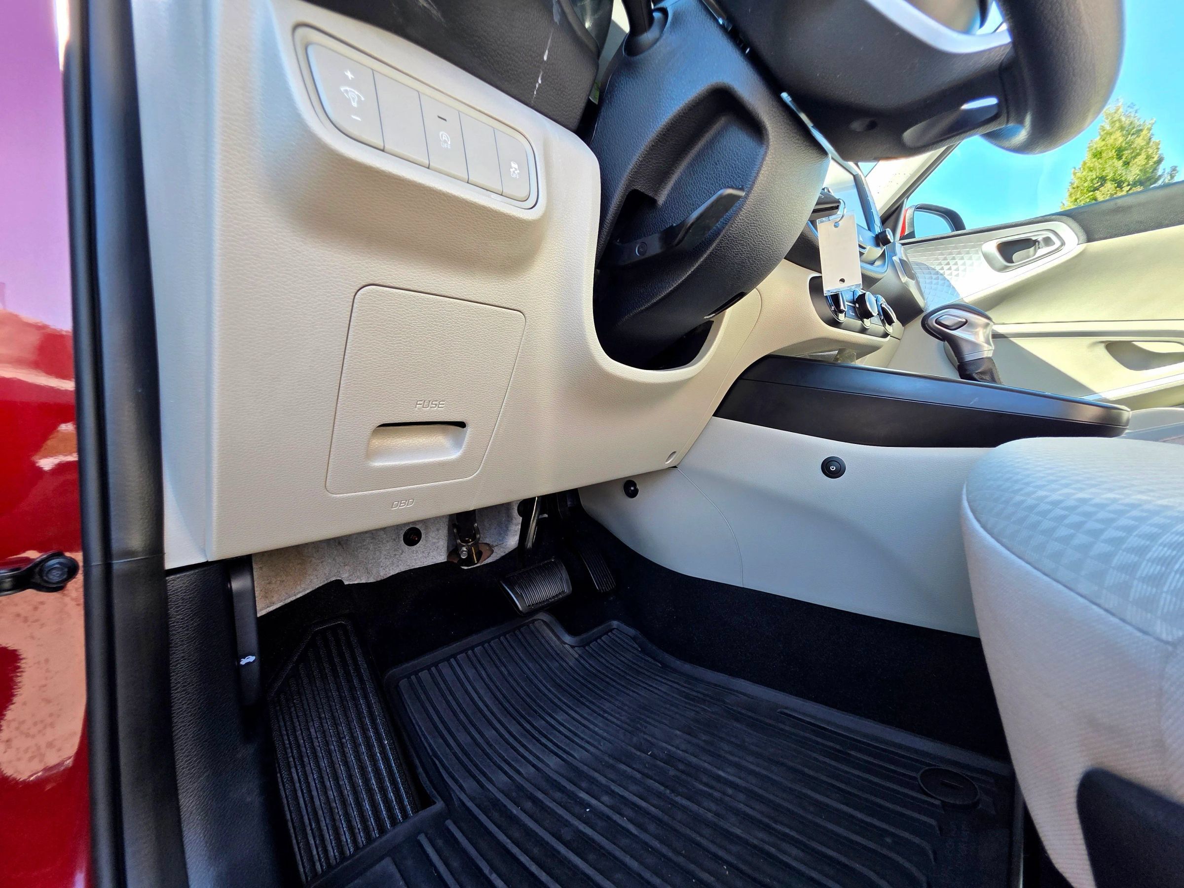 Used 2020 Kia Soul LX FWD image 44