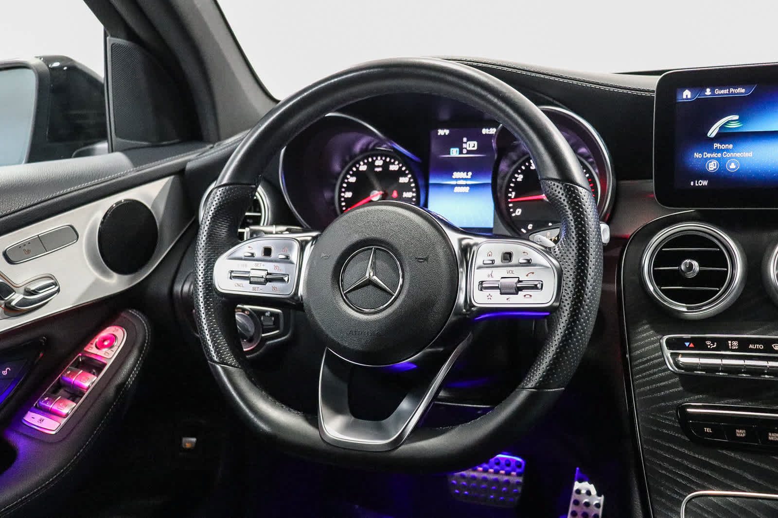 Used 2022 Mercedes-Benz GLC 300 4MATIC Coupe image 19