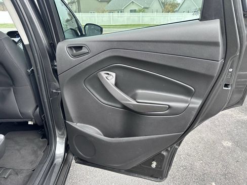 Used 2017 Ford Escape S FWD image 13
