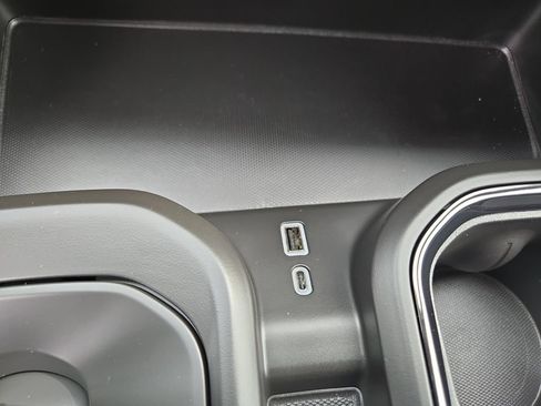 New 2026 GMC Sierra 1500 AT4 w/ Technology Package AWD/4WD image 33