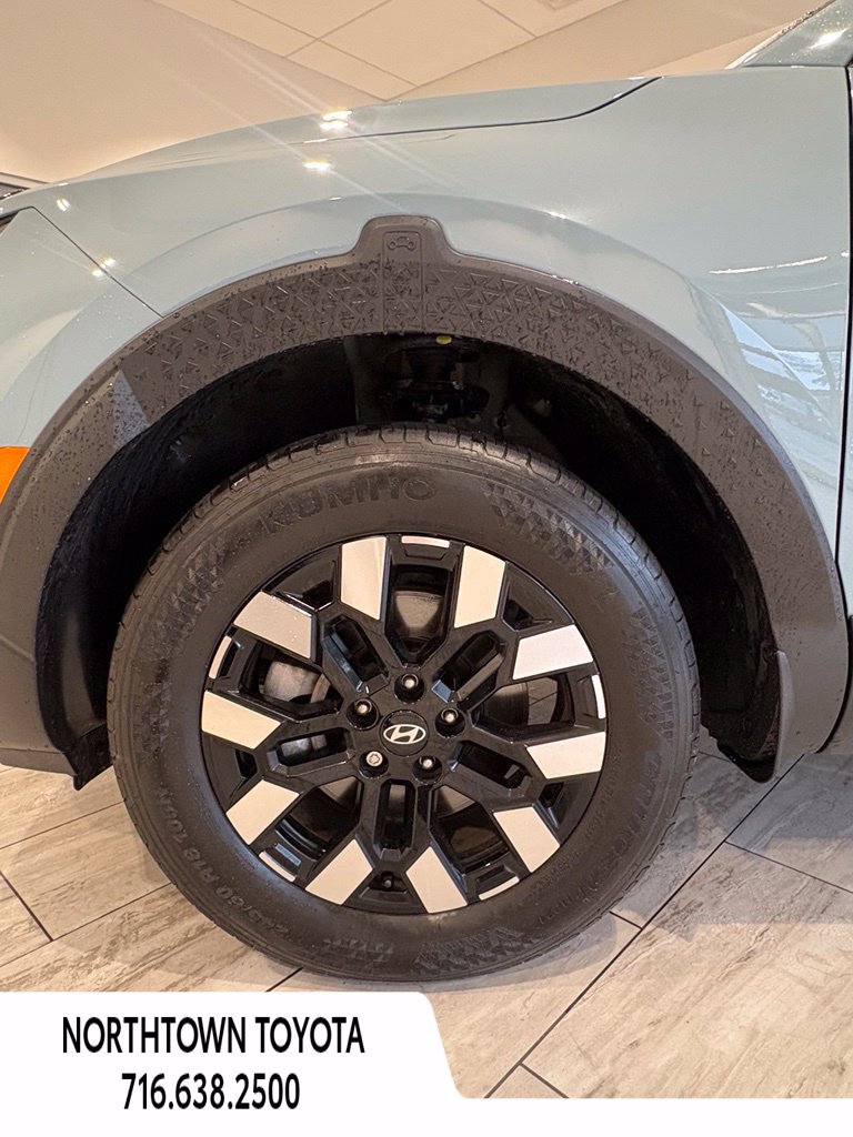 Used 2025 Hyundai Santa Cruz SEL AWD/4WD image 11