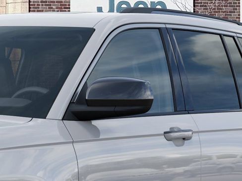 New 2026 Jeep Grand Cherokee Laredo AWD/4WD image 12