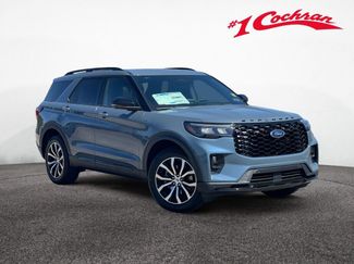 New 2026 Ford Explorer ST-Line video 1