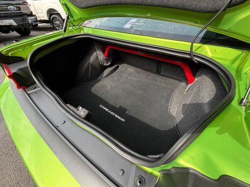 Used 2011 Dodge Challenger R/T RWD image 17