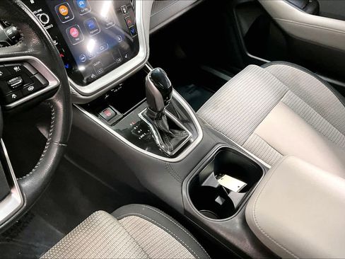 Used 2020 Subaru Outback Premium w/ Popular Package #1 image 19