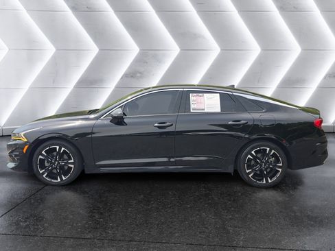 Used 2021 Kia K5 GT-Line w/ GT-Line FWD Premium Package image 2