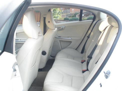 Used 2015 Volvo S60 T5 Premier image 22