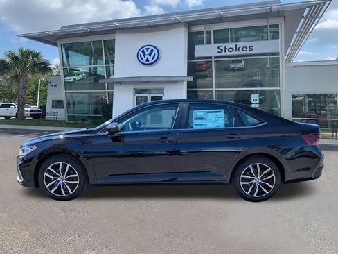 New 2026 Volkswagen Jetta SE FWD image 7