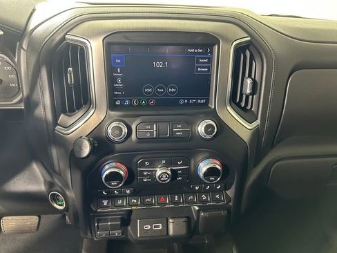 Used 2022 GMC Sierra 2500 Denali w/ Denali Black Diamond Edition image 22