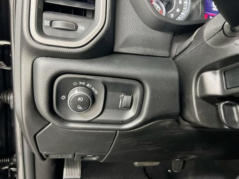 Used 2025 RAM 2500 Tradesman AWD/4WD image 15
