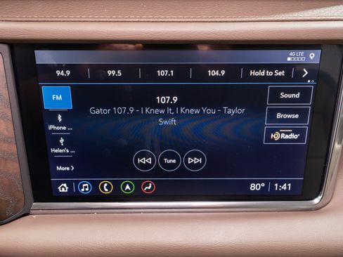 Used 2021 GMC Yukon XL Denali AWD/4WD image 19