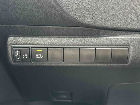 Used 2024 Toyota Corolla LE image 34