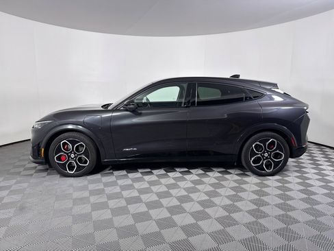 Certified 2022 Ford Mustang Mach-E GT image 14