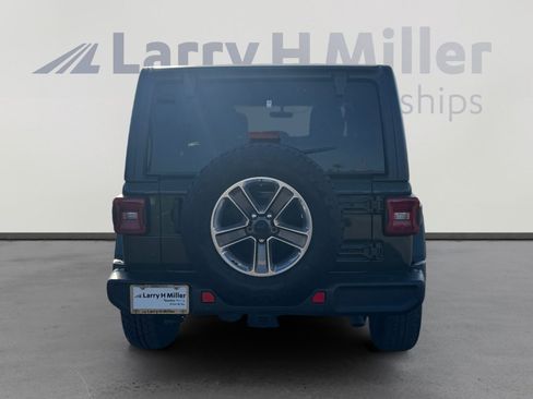 Certified 2021 Jeep Wrangler Unlimited Sahara image 4