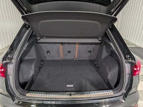 Used 2025 Audi Q3 2.0T Premium image 24