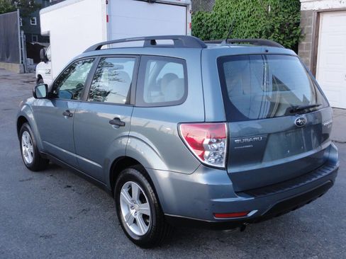 Used 2011 Subaru Forester 2.5X w/ Alloy Wheel Value Pkg AWD/4WD image 4