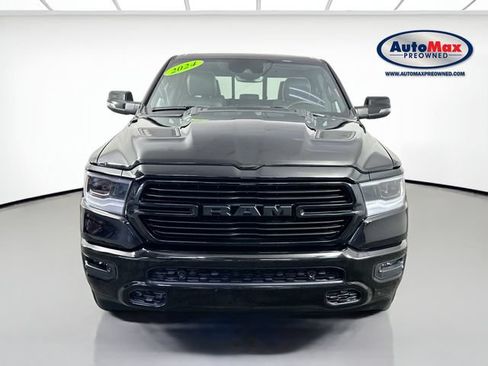 Used 2024 RAM 1500 Laramie AWD/4WD image 7