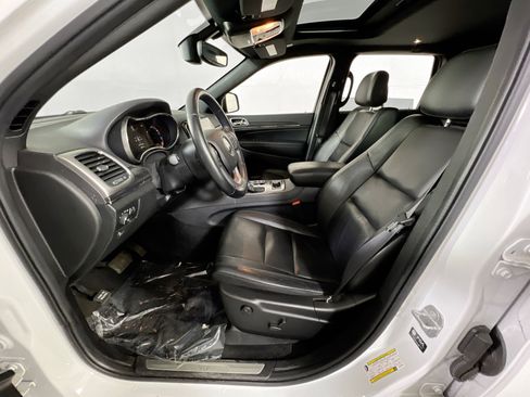 Used 2022 Jeep Grand Cherokee Limited image 21
