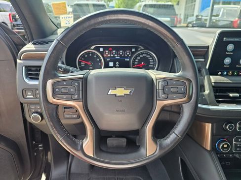 Used 2021 Chevrolet Tahoe High Country w/ Premium Package AWD/4WD image 12