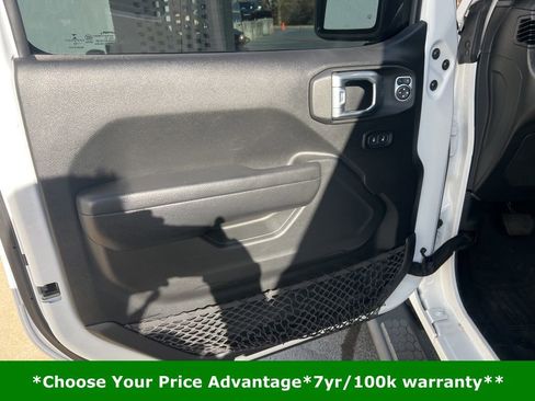 Certified 2022 Jeep Wrangler Unlimited Rubicon image 40