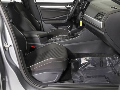 Used 2024 Volkswagen Jetta Sport FWD image 43