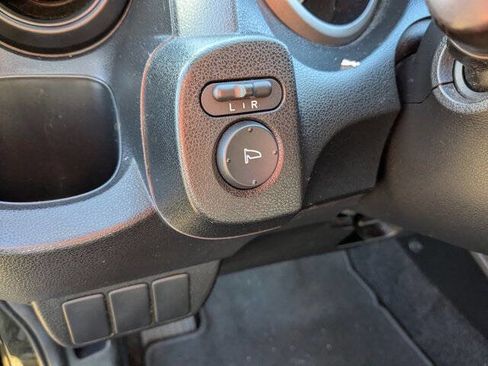 Used 2009 Honda Fit image 16