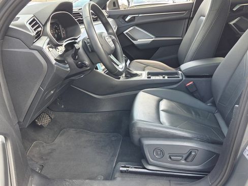 Used 2025 Audi Q3 2.0T Premium AWD/4WD image 5