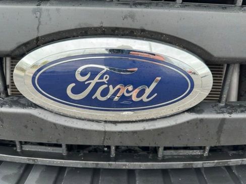 Used 2022 Ford F350 XL w/ Power Equipment Group image 9