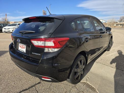 Used 2019 Subaru Impreza 2.0i image 5