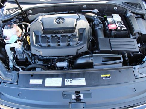 Used 2018 Volkswagen Passat 2.0T S w/ Driver Assistance Package image 30