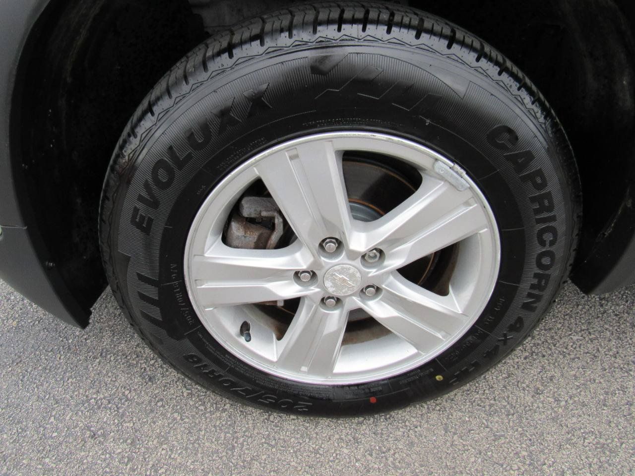 Used 2018 Chevrolet Trax LS AWD/4WD image 10