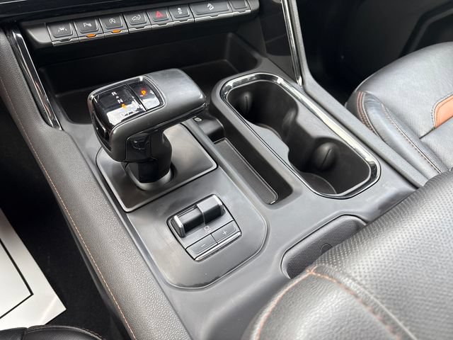 Used 2024 GMC Sierra 1500 AT4 w/ AT4 Preferred Package AWD/4WD image 17
