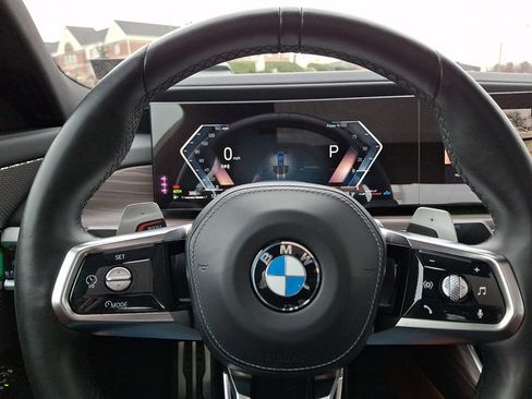 Certified 2023 BMW 760i xDrive image 22