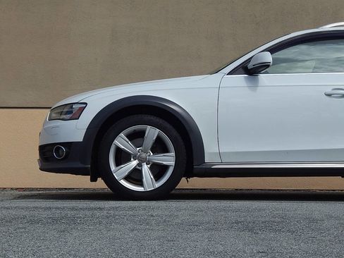 Used 2015 Audi A4 Premium Plus w/ Technology Package image 11