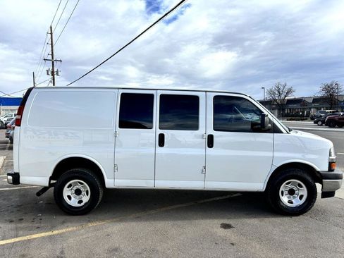 Used 2019 Chevrolet Express 2500 w/ Driver Convenience Package image 8