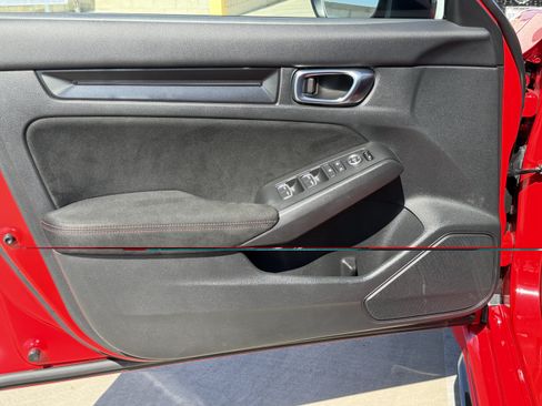 Used 2026 Honda Civic Type R image 17