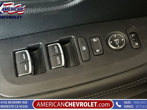 Used 2024 Honda HR-V EX-L image 12