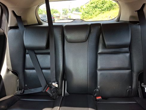 Used 2017 Honda HR-V EX-L image 19