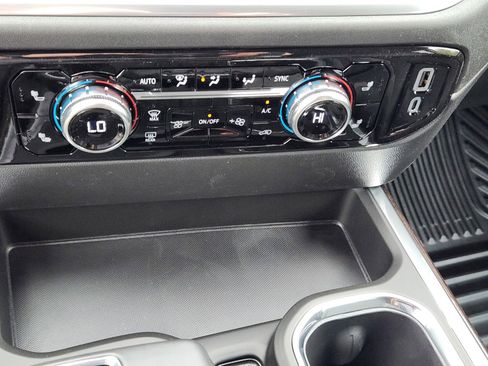 New 2026 GMC Sierra 1500 Elevation w/ Preferred Package RWD image 14