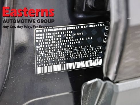 Used 2024 Volkswagen Taos SE FWD image 33