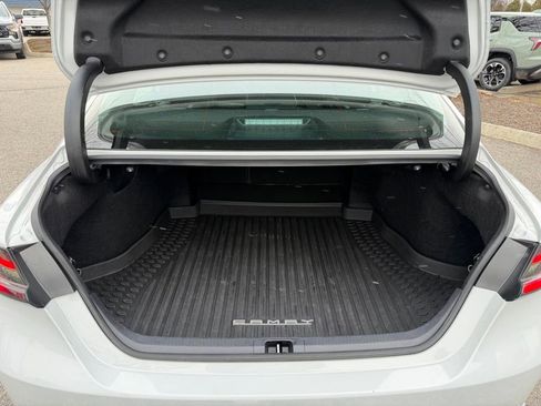 Used 2024 Toyota Camry XSE w/ Cold Weather Package image 19