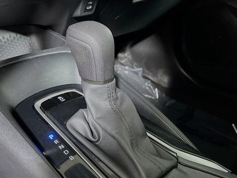 Used 2024 Toyota Corolla LE FWD image 24