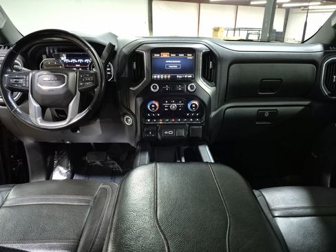 Used 2023 GMC Sierra 3500 Denali w/ Denali Ultimate Package AWD/4WD image 21