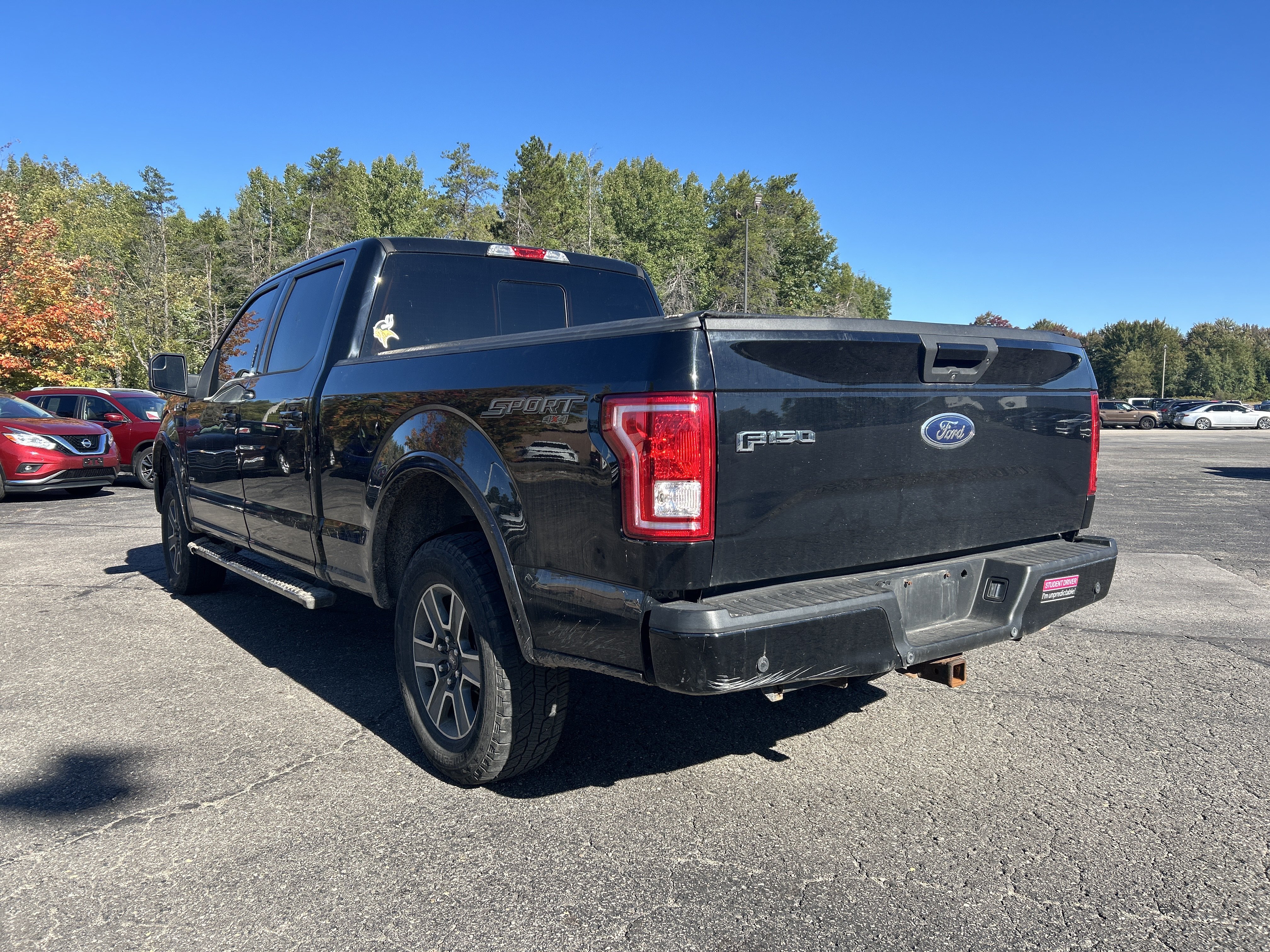 Used 2016 Ford F150 XLT w/ Equipment Group 302A Luxury AWD/4WD image 6