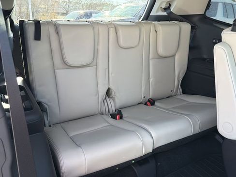 New 2026 Subaru Ascent Limited image 18