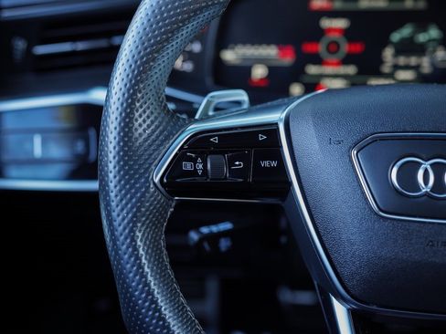 Used 2022 Audi RS 7 Sportback image 28