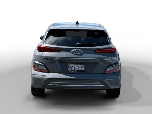 Certified 2023 Hyundai Kona SE image 4