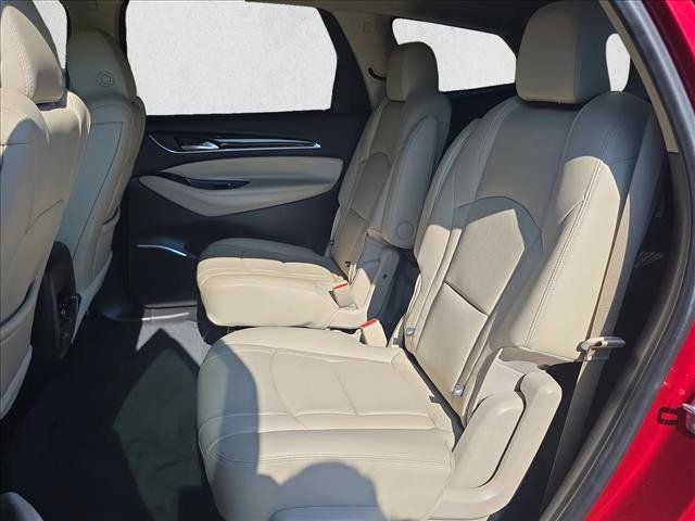 Used 2021 Buick Enclave Essence w/ Sound and Sites Package AWD/4WD image 17