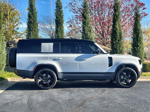 Used 2026 Land Rover Defender 130 S image 6