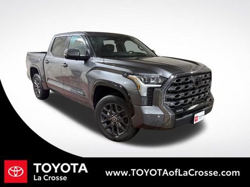 Used 2023 Toyota Tundra Platinum image 1